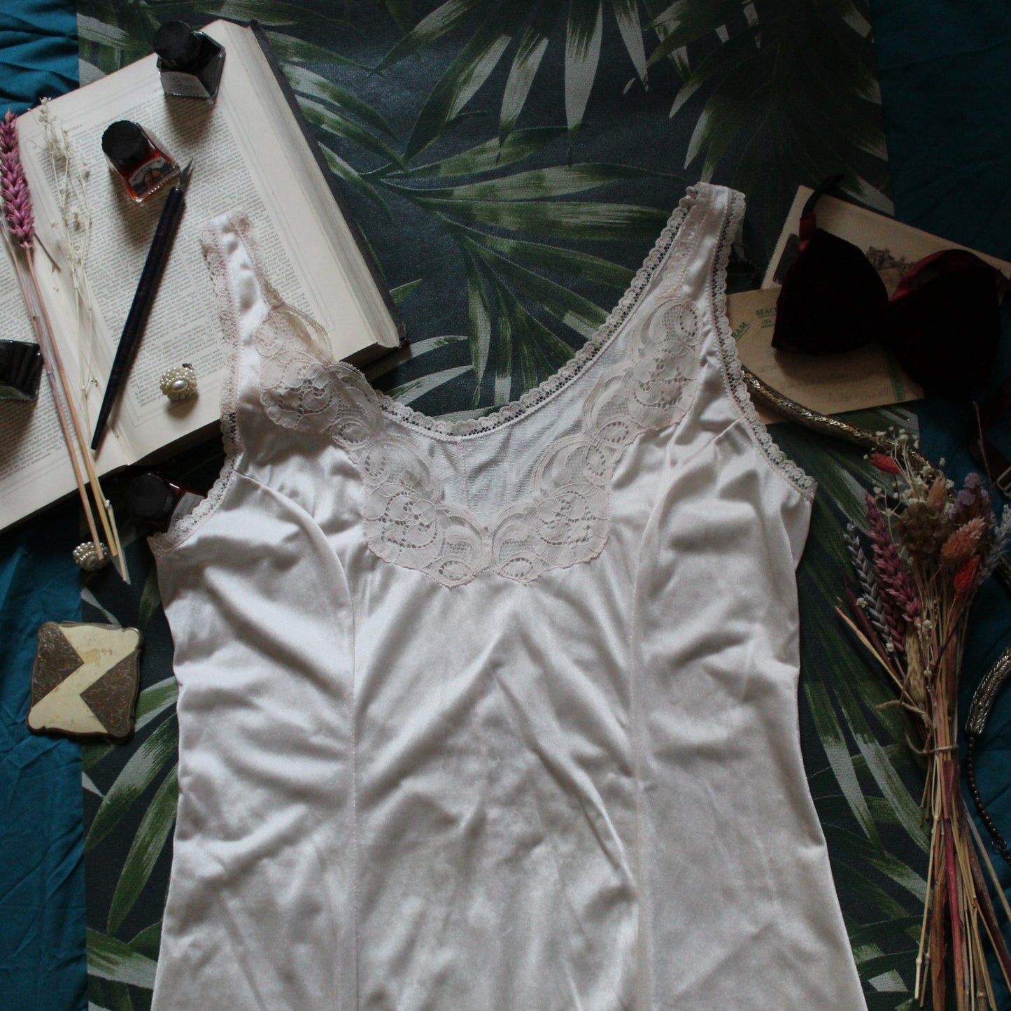 Pink champagne classic slip