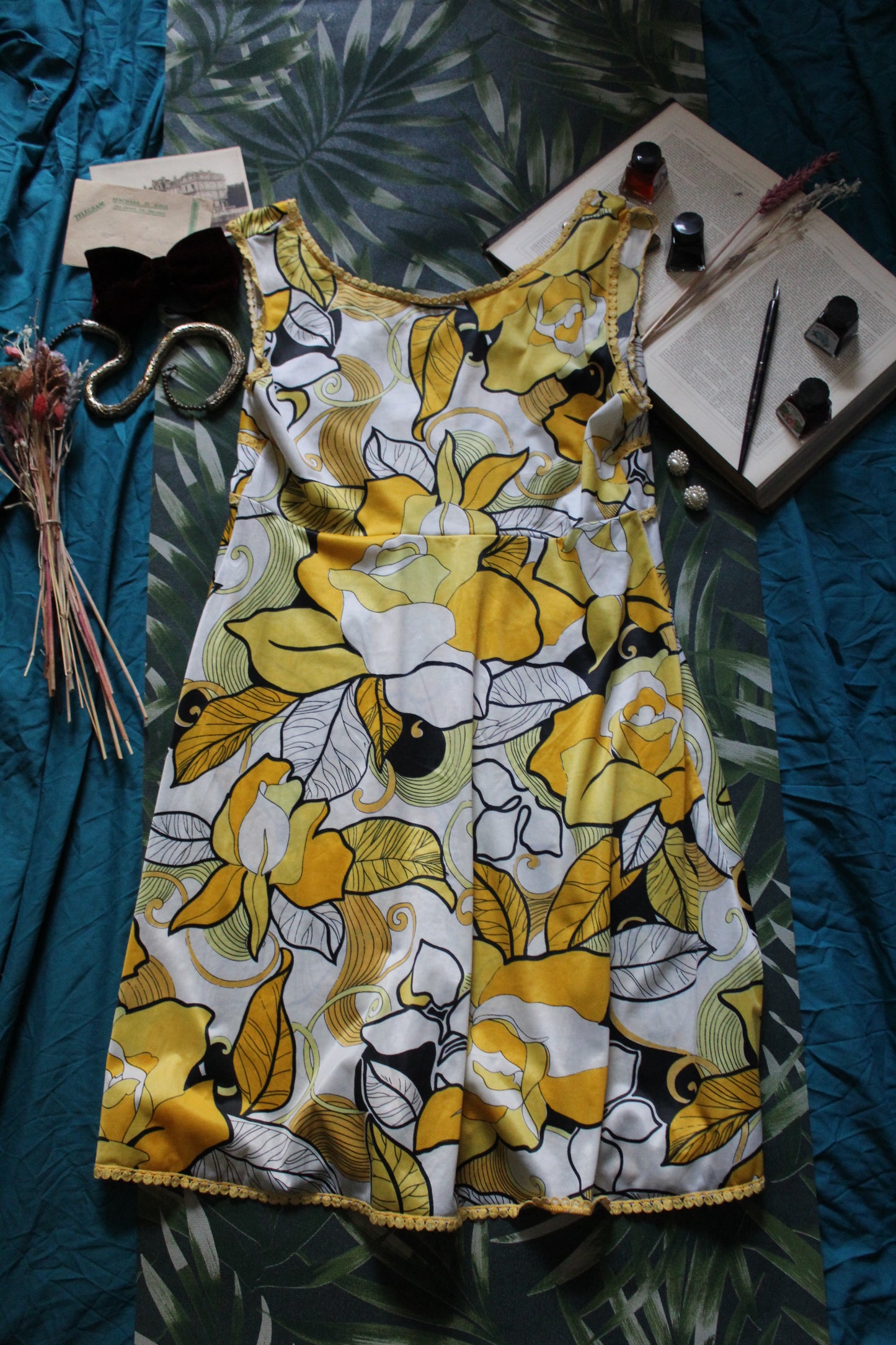 Funky floral slip