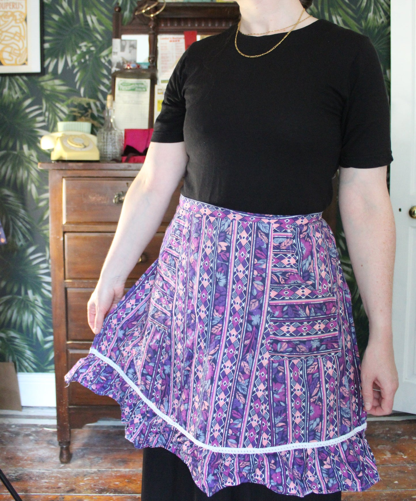 Purple geometric pattern half apron