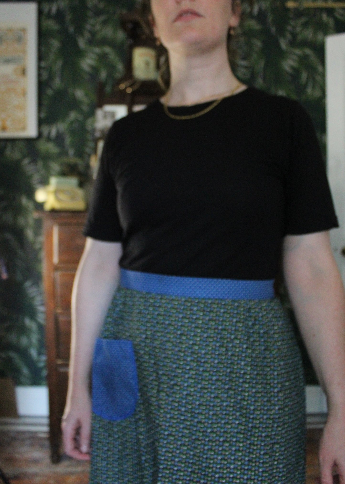 Royal blue and green half apron