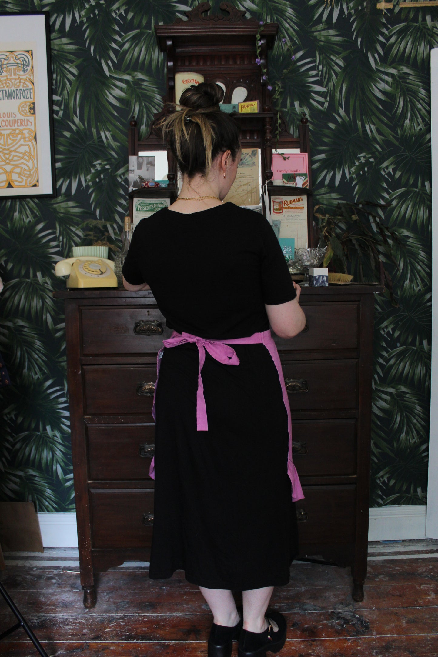 Cherry pink frilly half apron