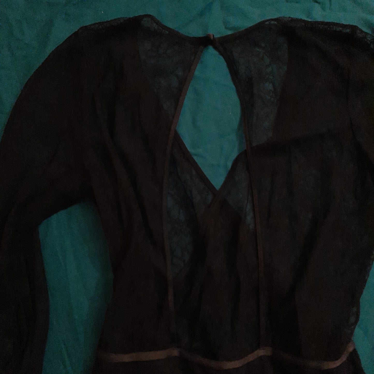 Black sleeves bodysuit