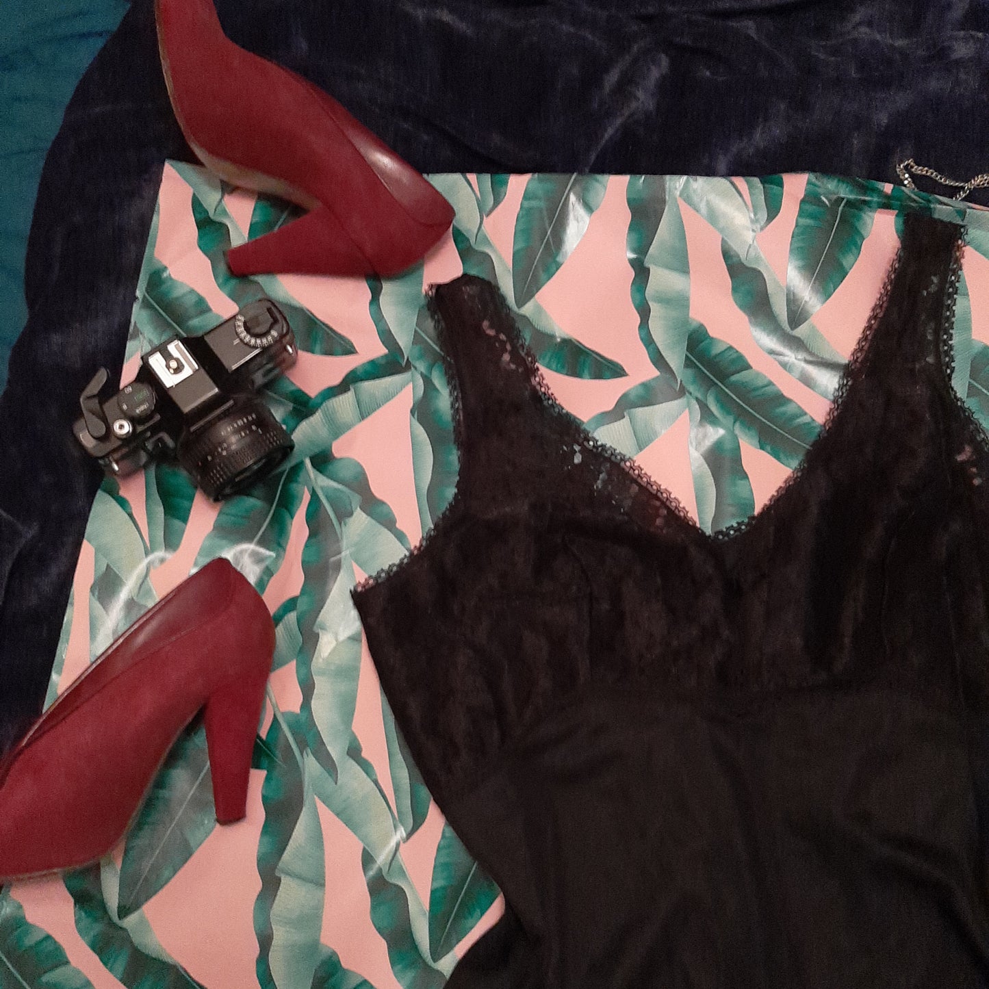 Black lace bust slip