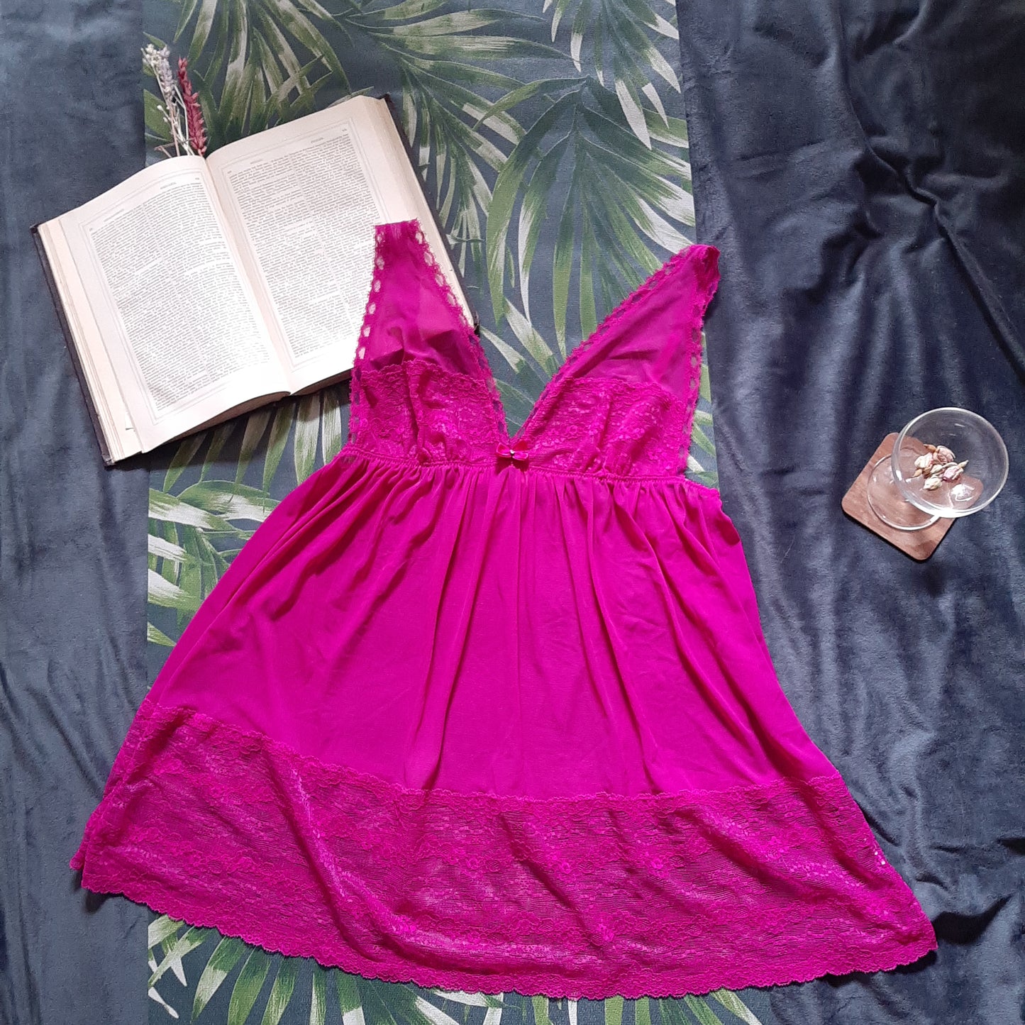 Fuchsia lace negligee