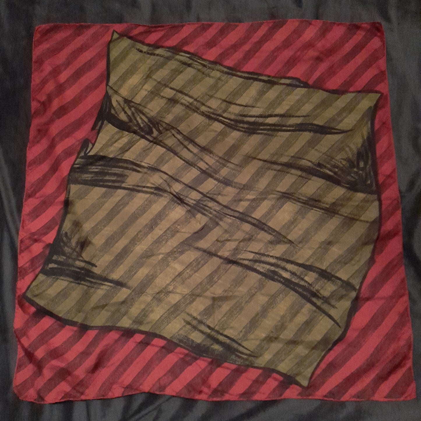 Meta scarf with deep red and gold stripes