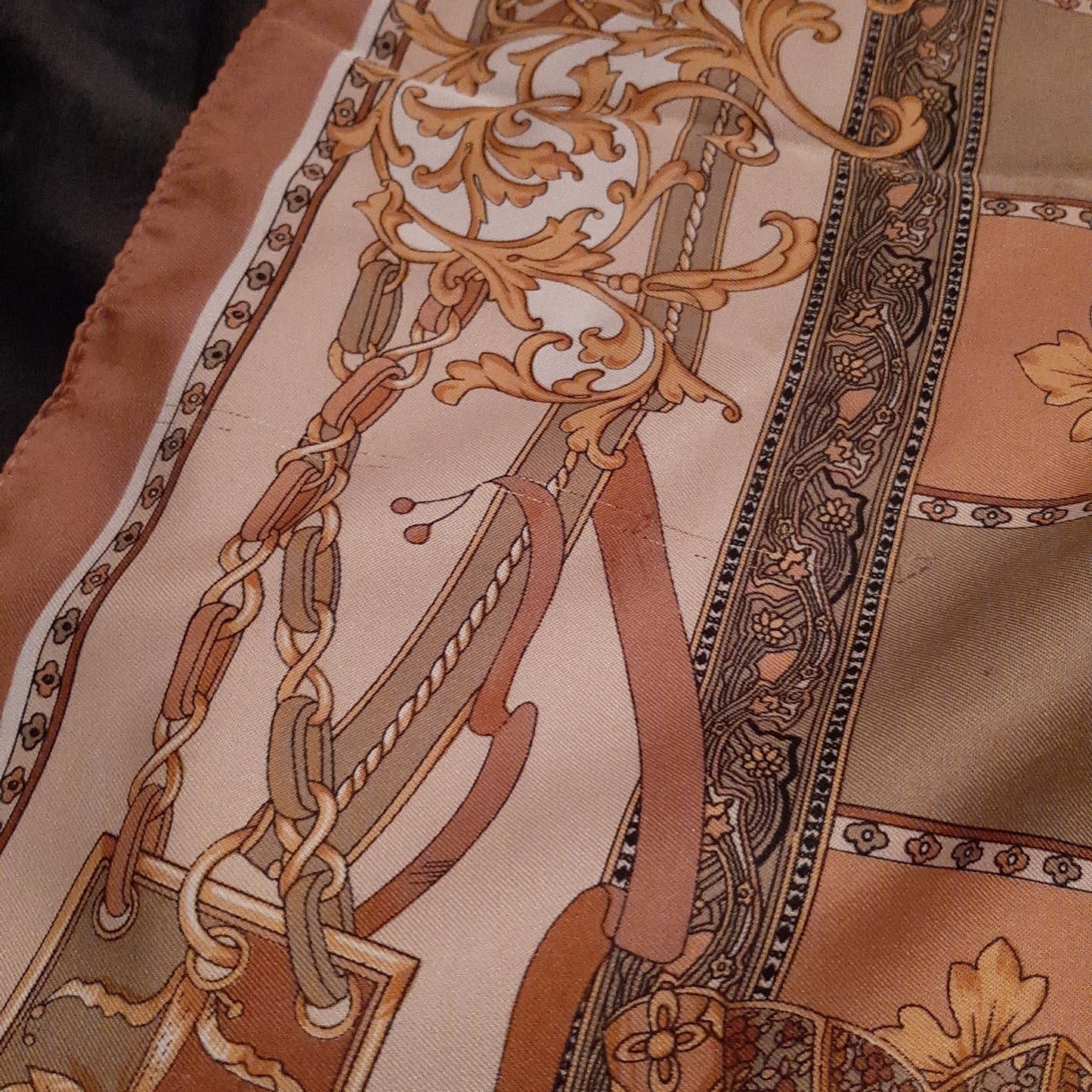 Caramel and gold scarf with fan design