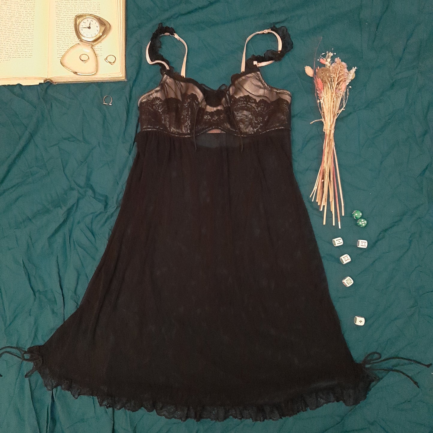 Black net slip with pink tones