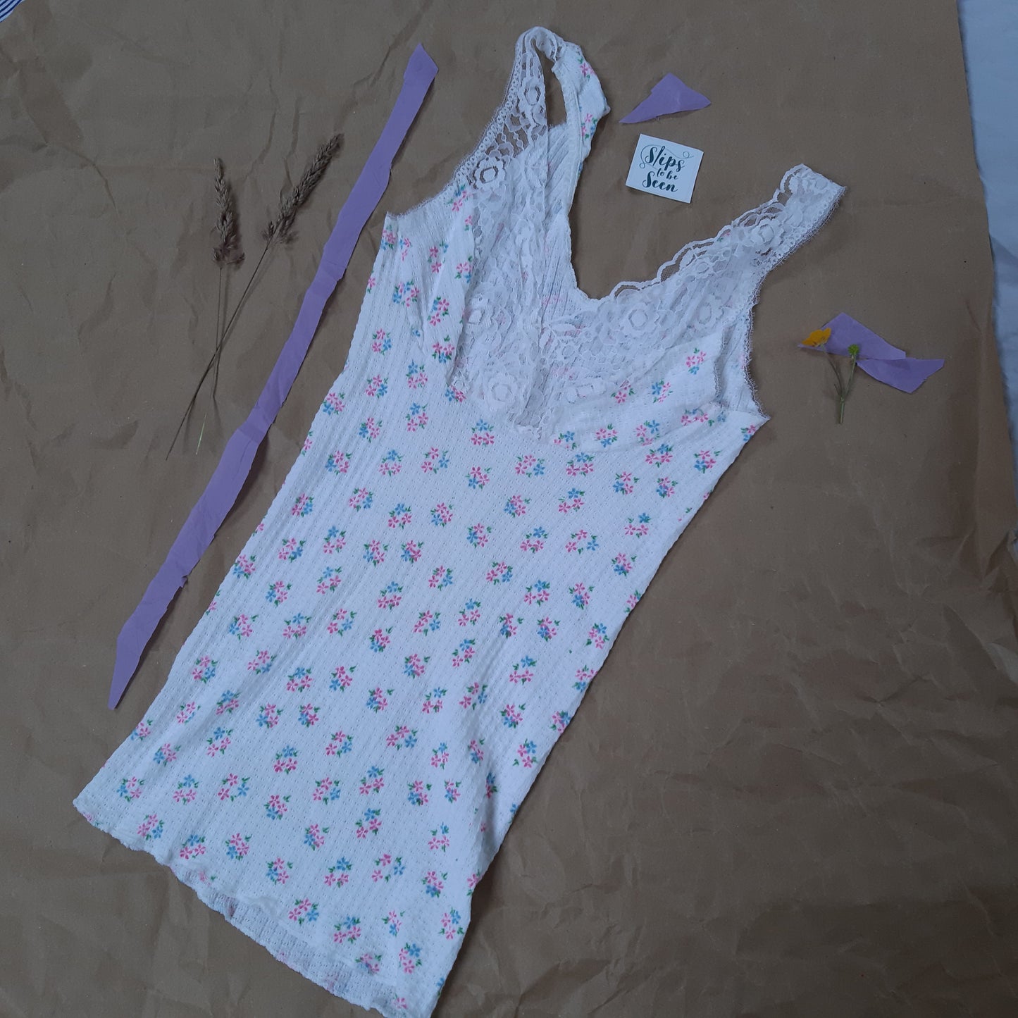 Lace and floral print camisole