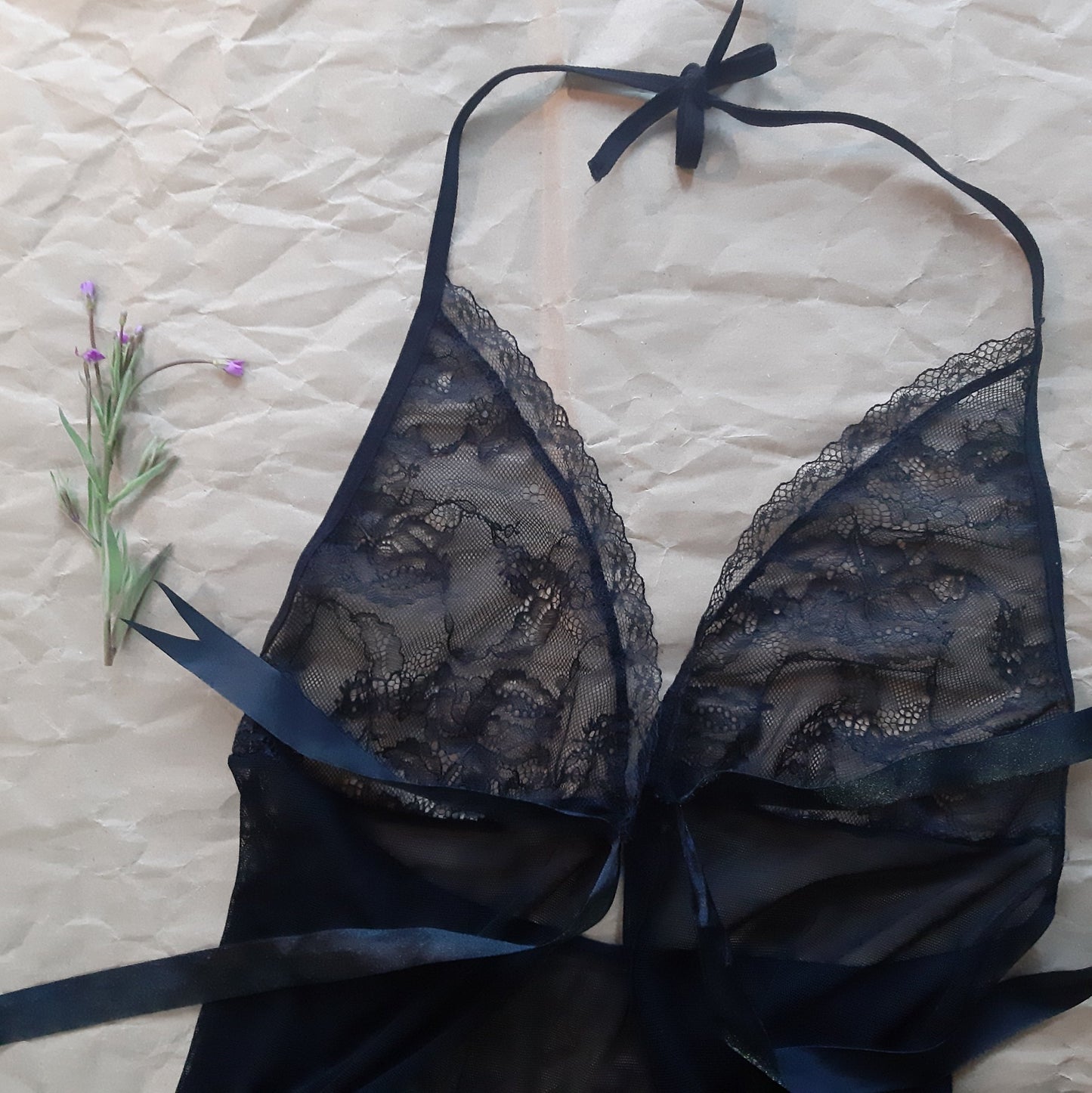 Black wrap with cascading back and ribbon tie