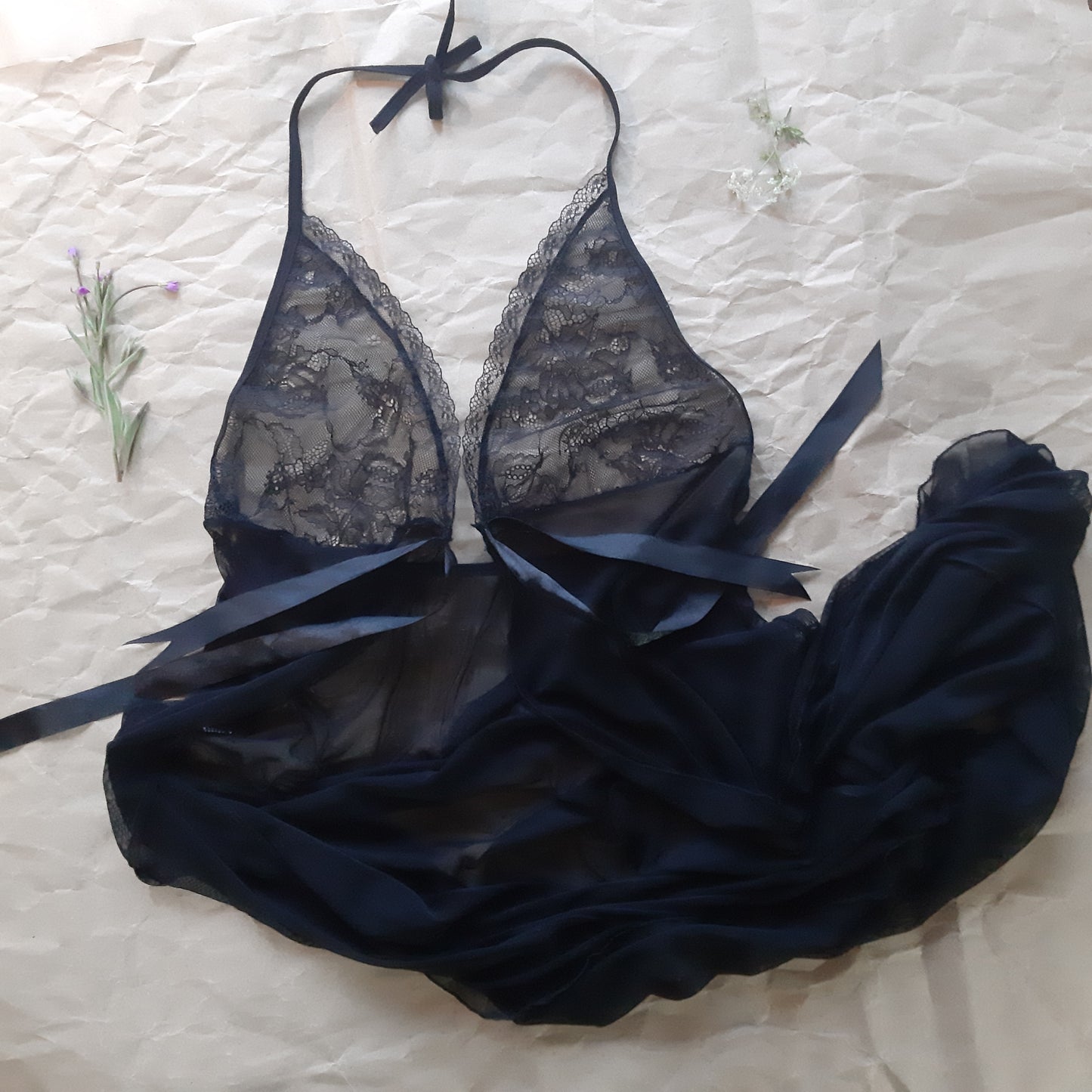 Black wrap with cascading back and ribbon tie