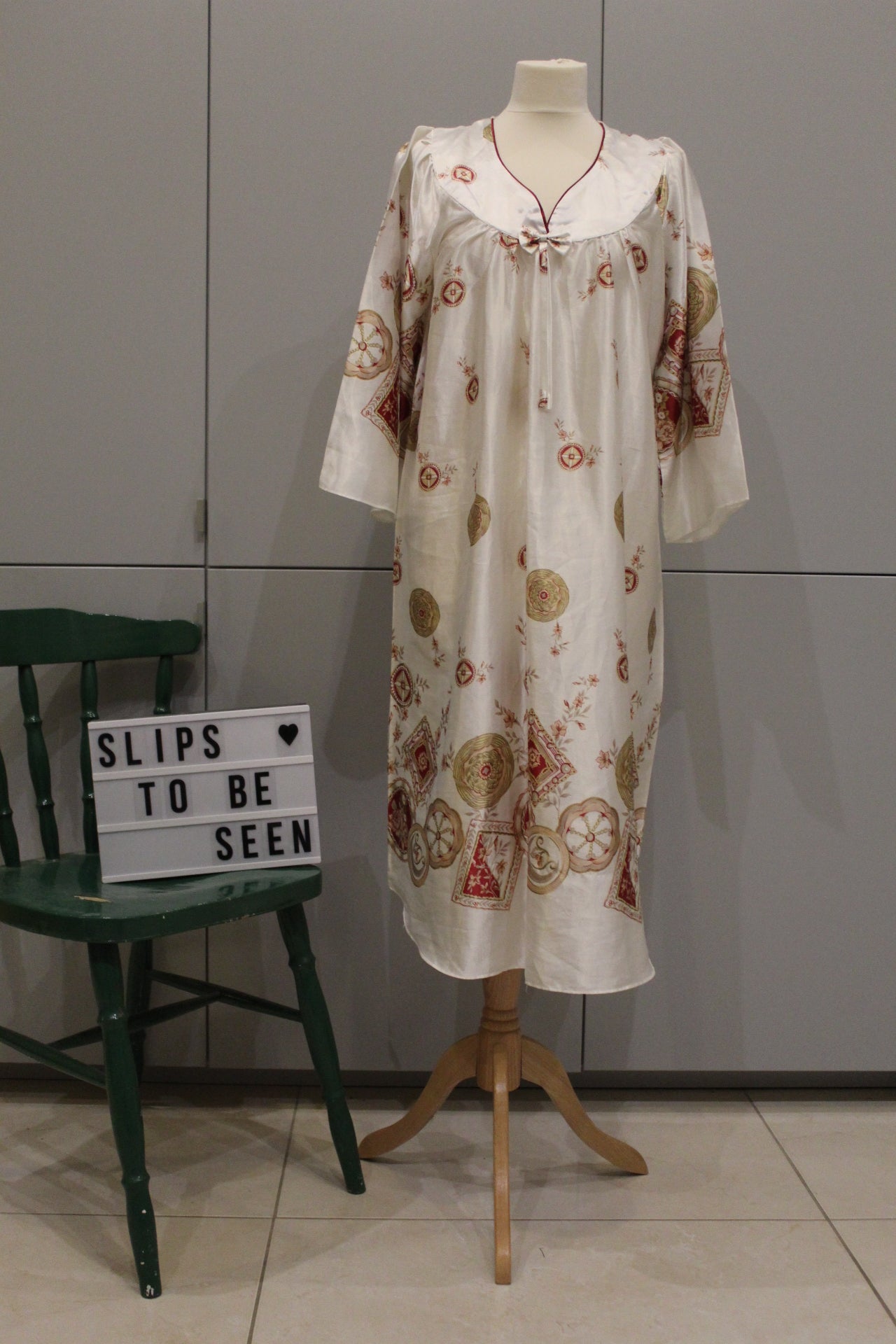 Cosy and silky nightie