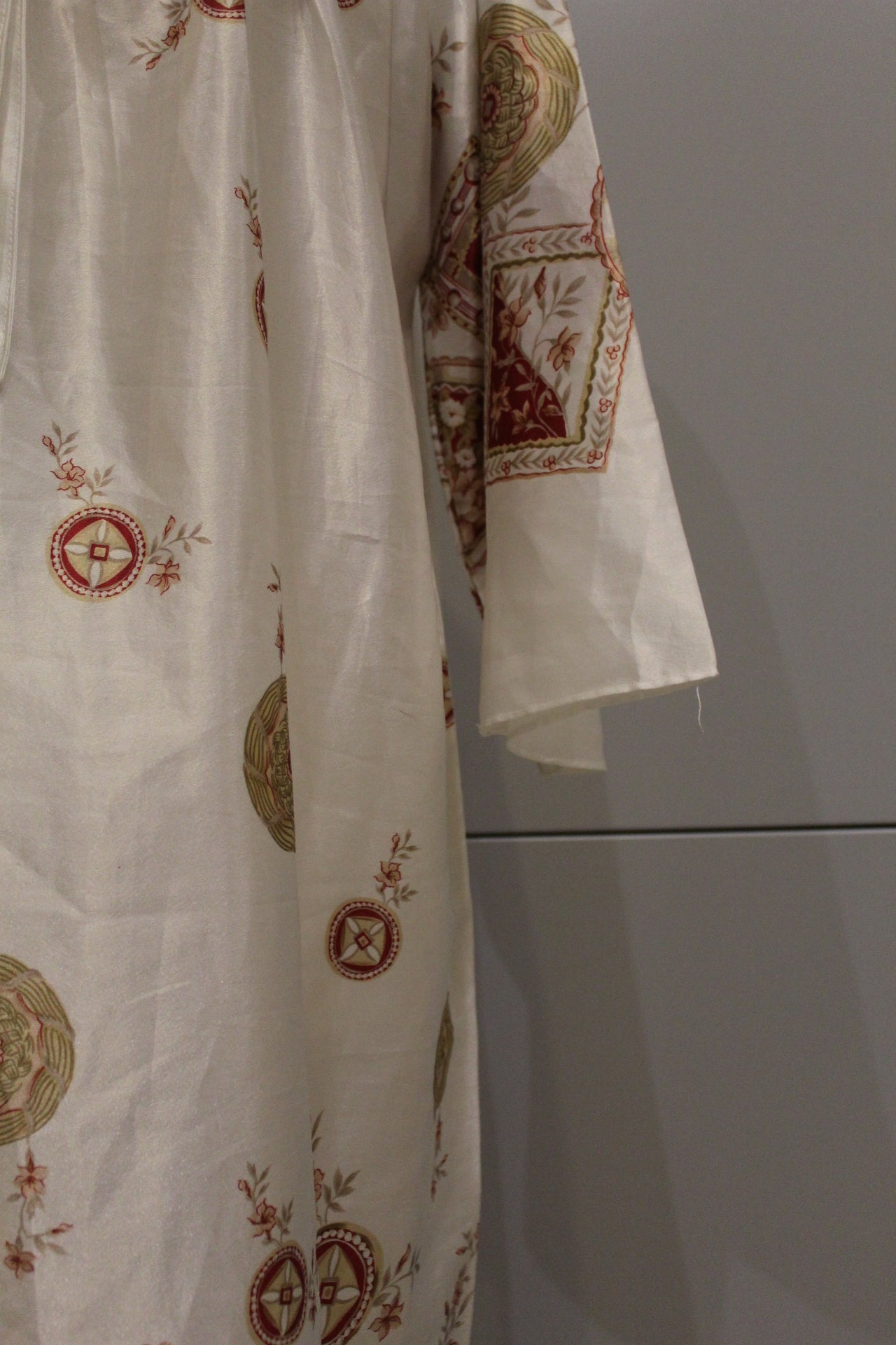 Cosy and silky nightie