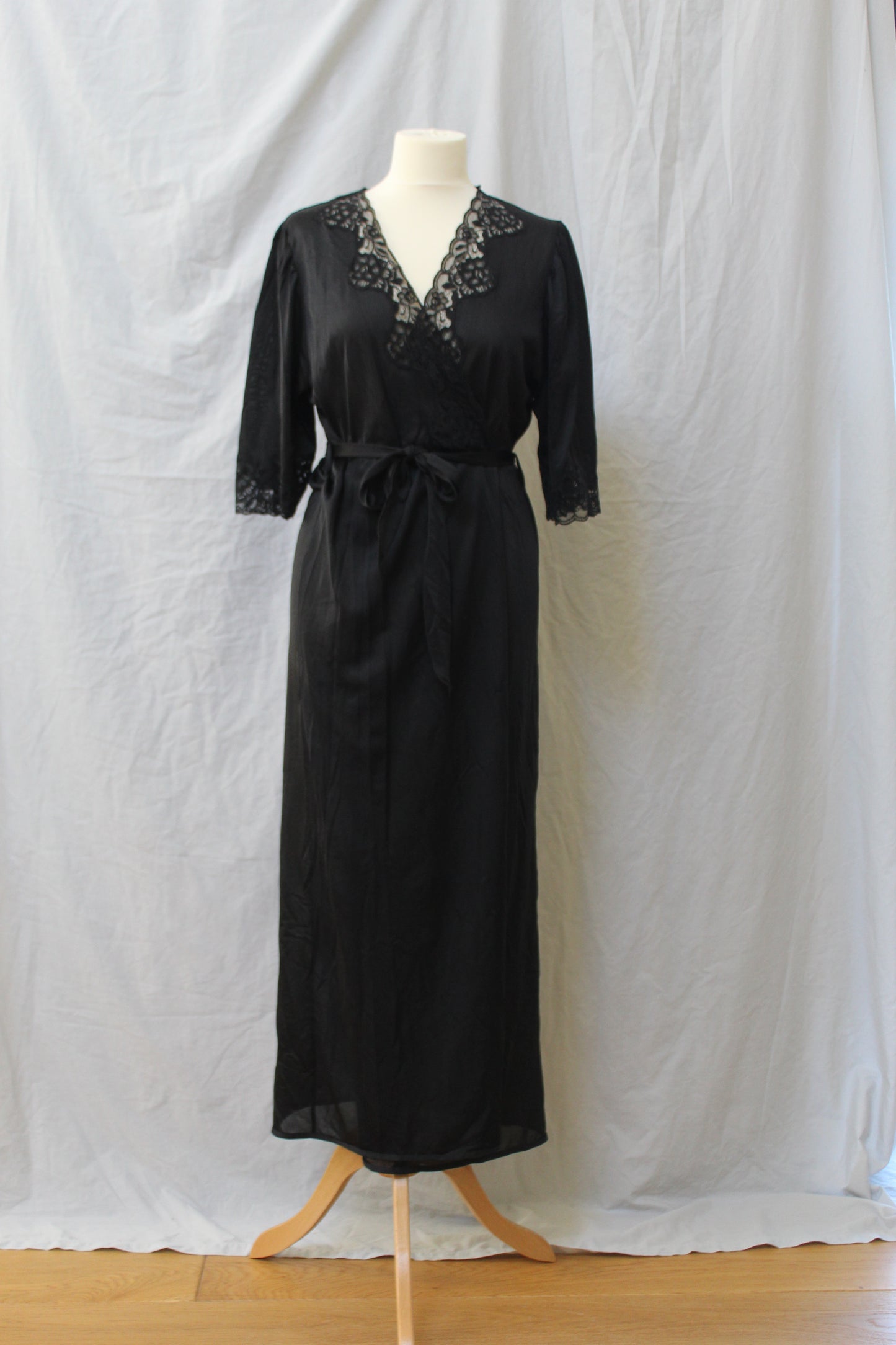 Lacey black morning robe