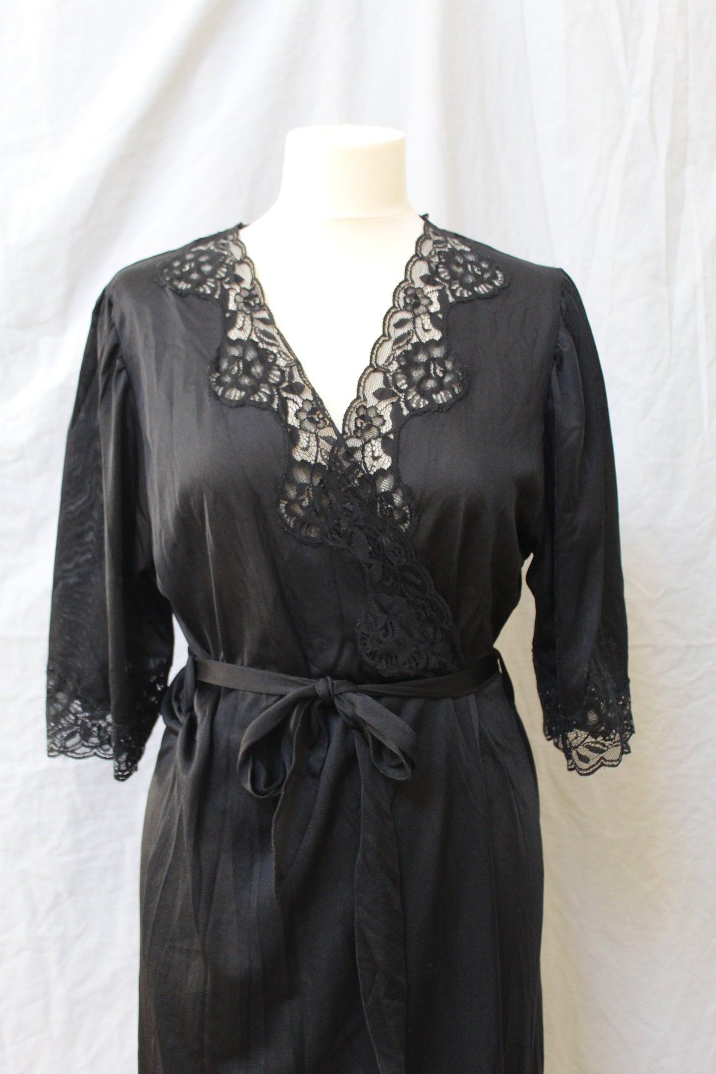 Lacey black morning robe