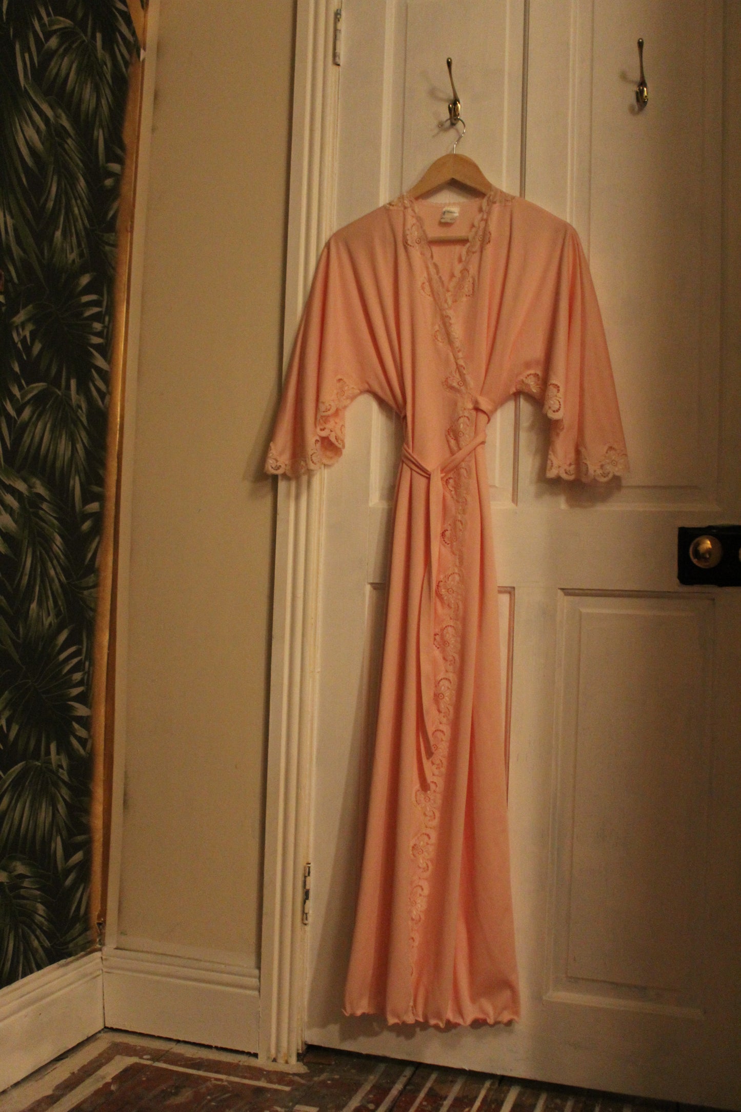 Pink robe with lace hemming tie up front
