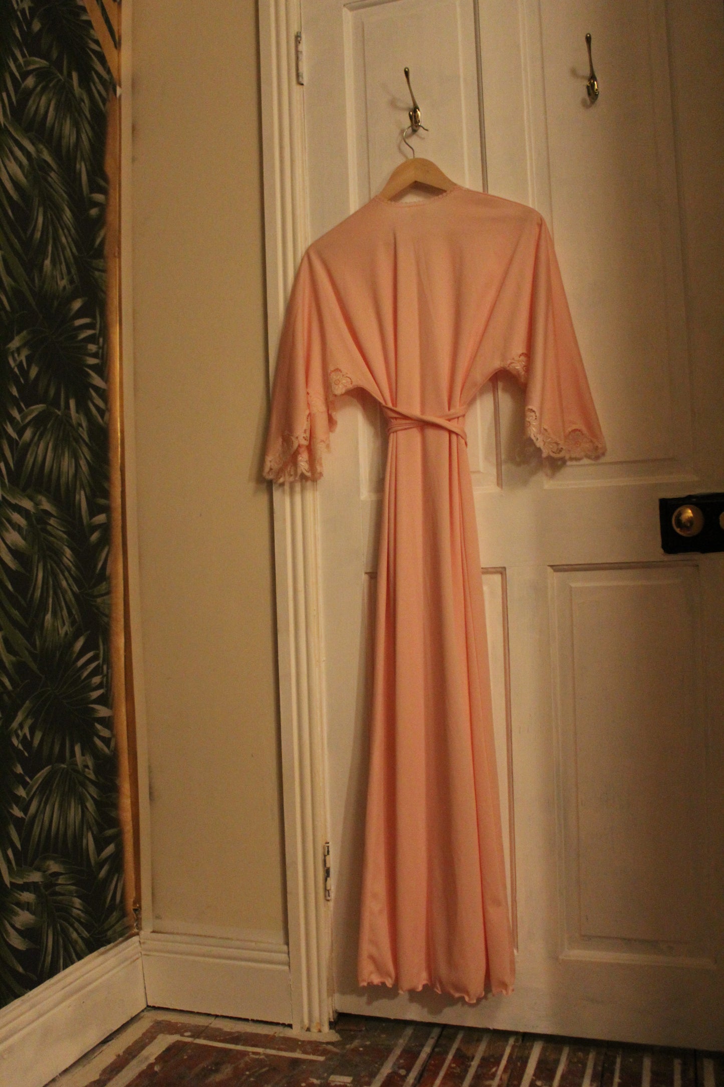 Pink robe with lace hemming tie up front