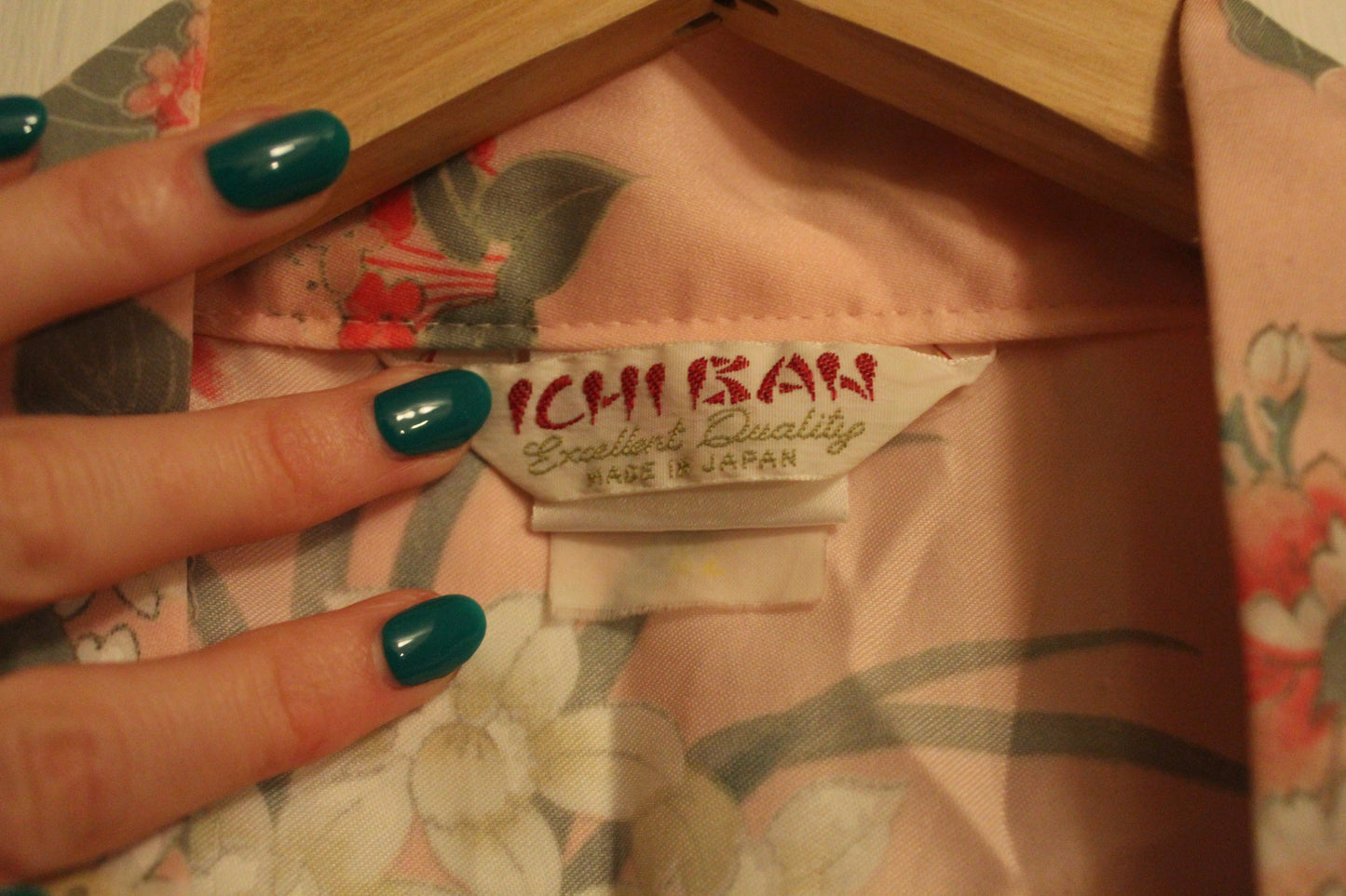 Pink robe with blossom print