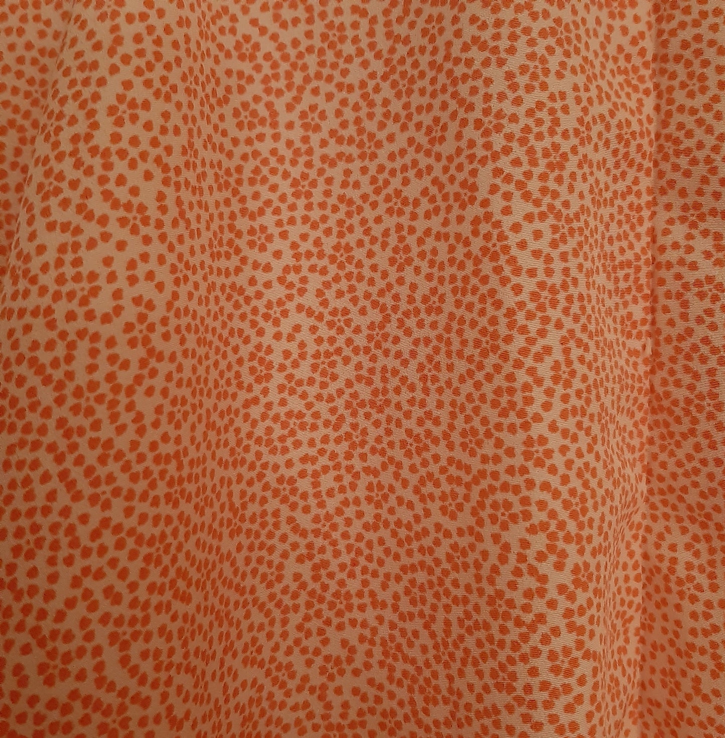 White robe with peach blossoms