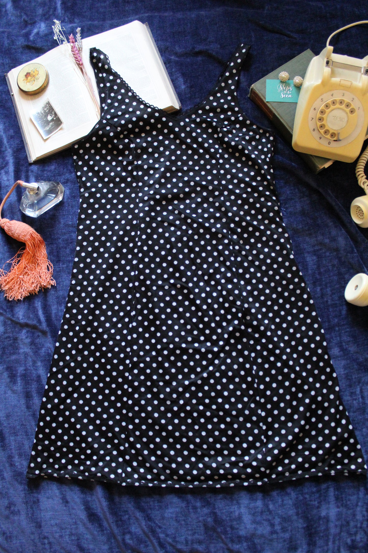 Polkadot 90s slip dress