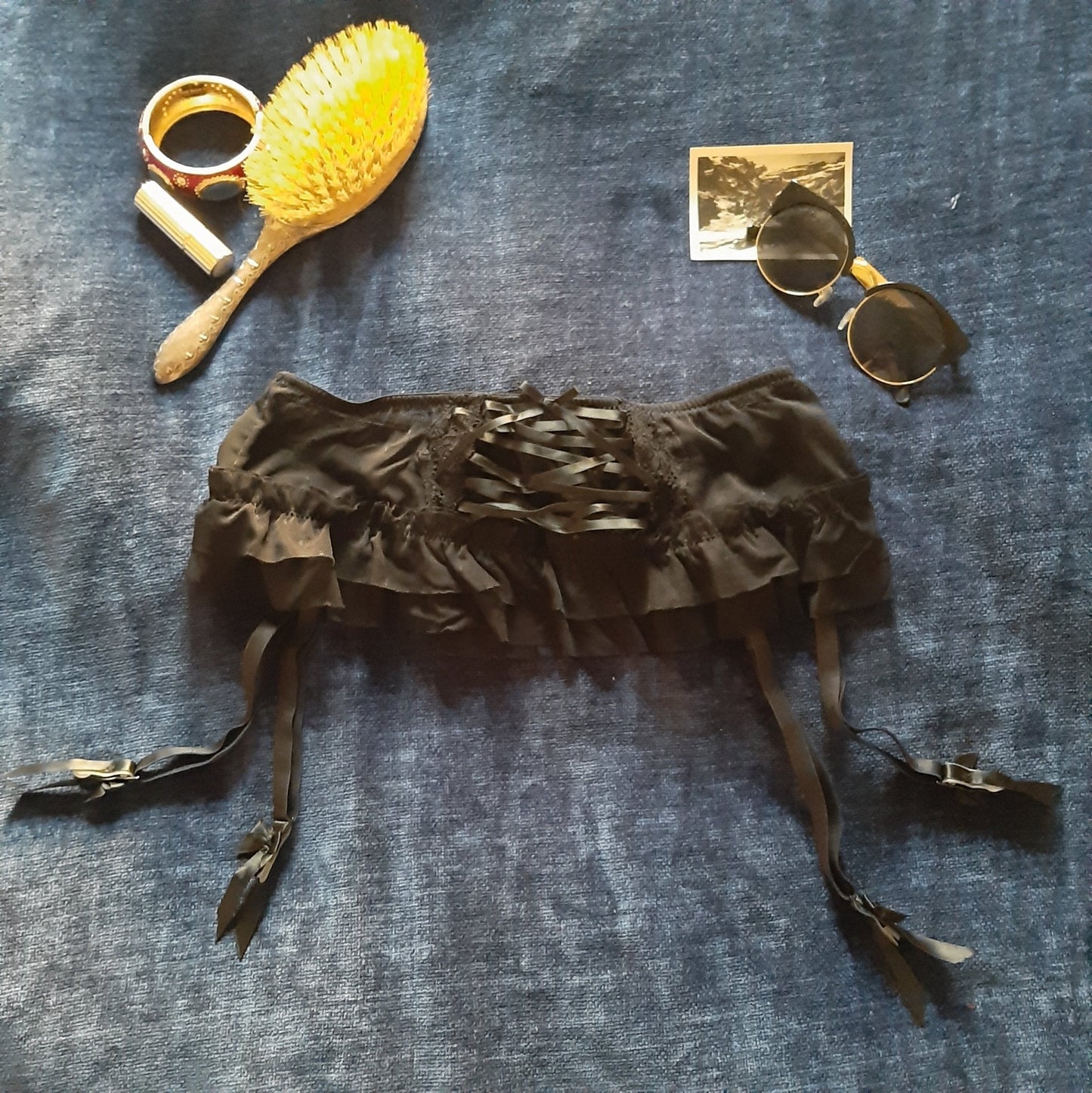 Black garter belt with ribbon tie up