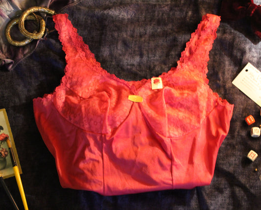 Striking fuscia floral slip