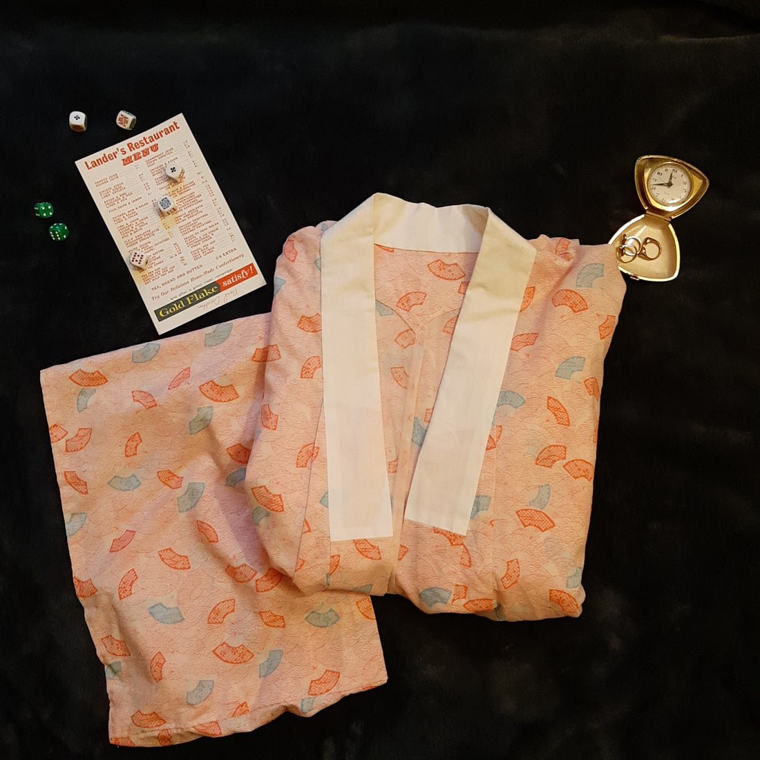 Electric orange robe with fan design – Slips to be seen