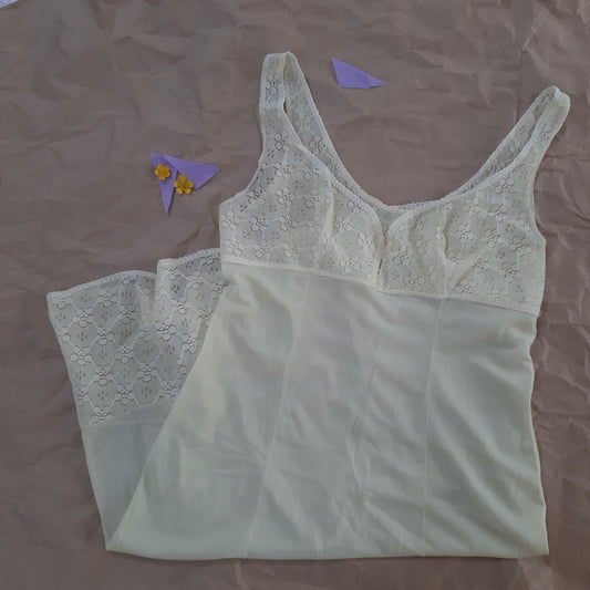 Soft lemon slip with floral lace