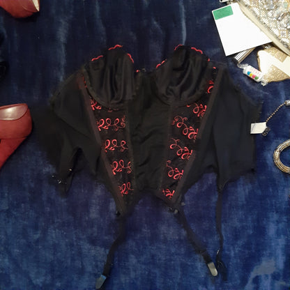 Black corset with red detail