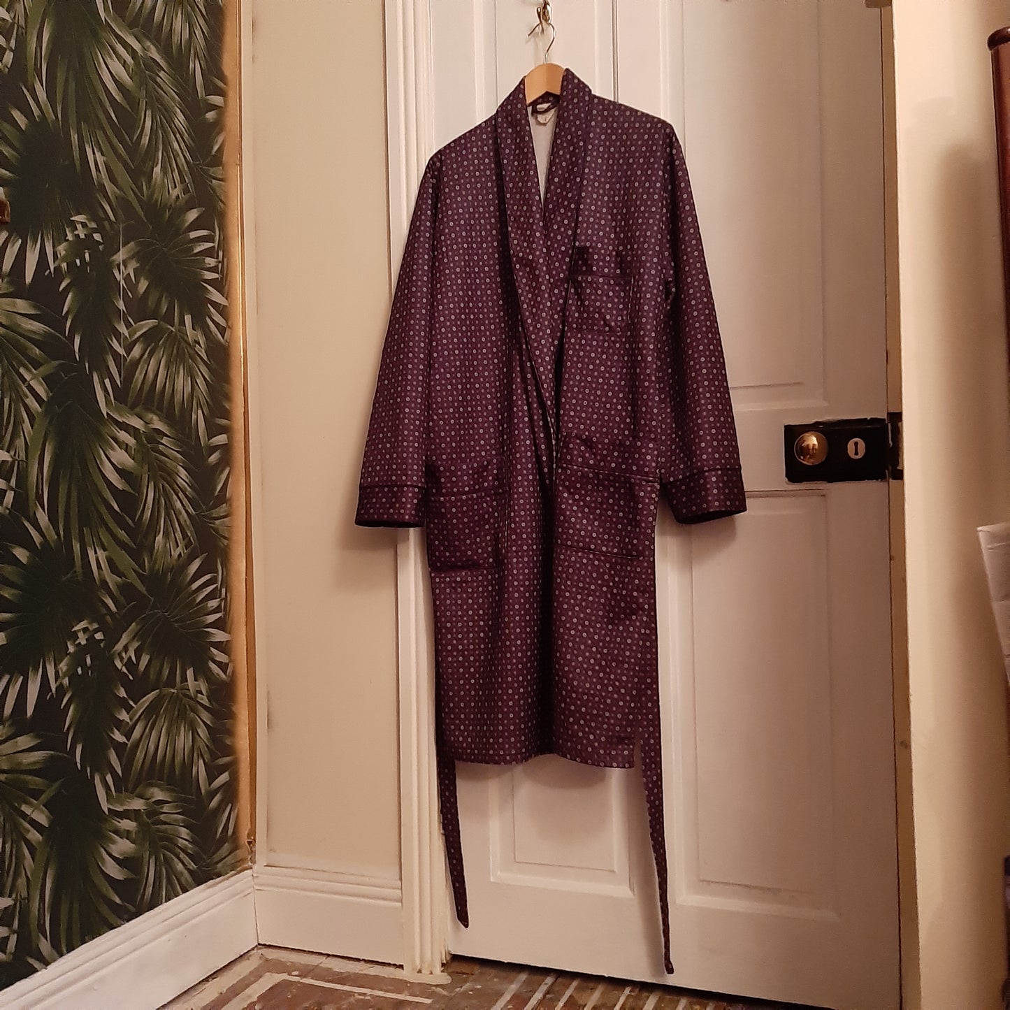 Cosy mauve robe with jewelled pattern
